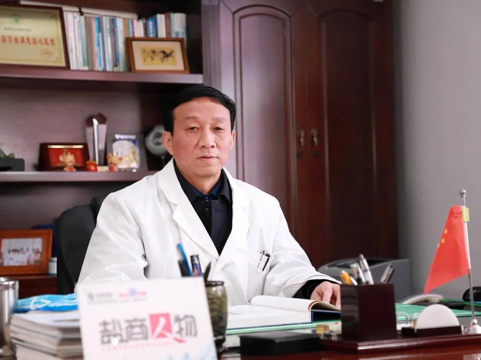鹽商人物第18期丨專訪建陽(yáng)眼科醫(yī)院院長(zhǎng)葛正光：精醫(yī)重德，科技強(qiáng)院